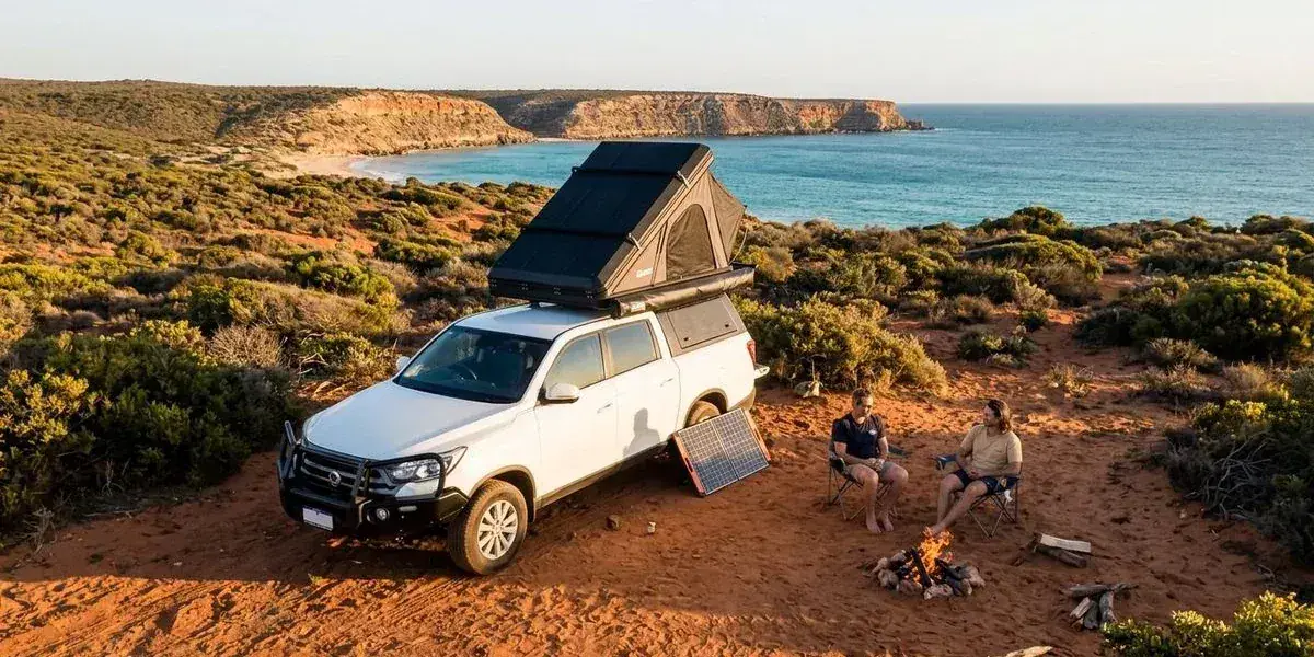 4WD camper parked at a free remote coastal campsite in Western Australia